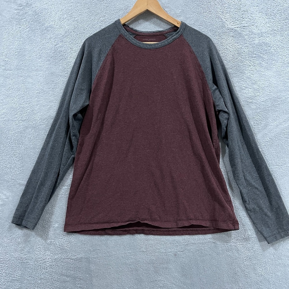 Banana Republic Mens Large Baseball Tee Burgundy grey Shirt Pullover